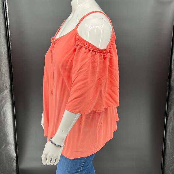 Torrid Coral Challis Cold-Shoulder Top – Size 3 (22/24) – NWT - Picture 2 of 9
